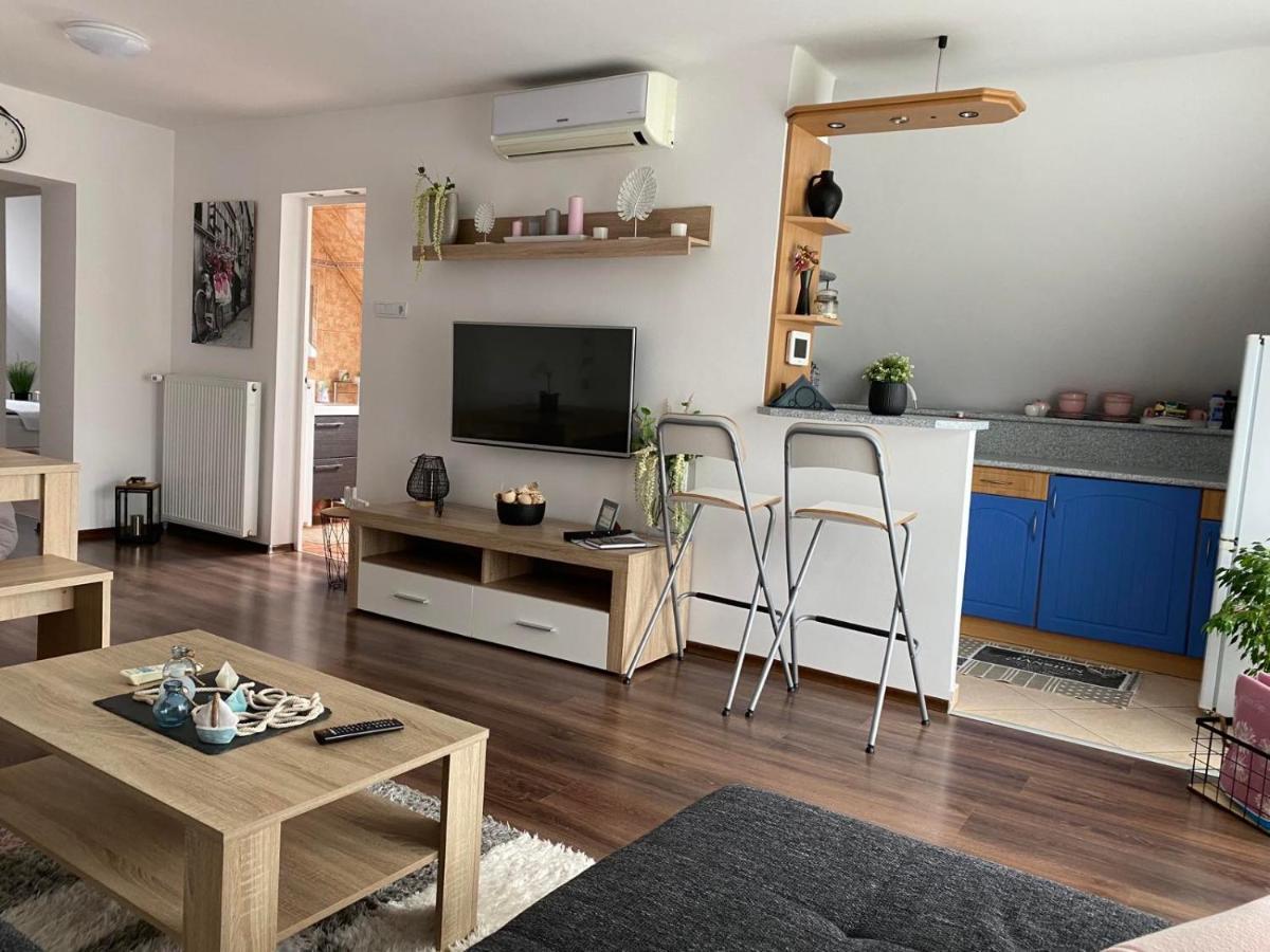 Munkacsy Apartmanok Balatonfenyves Exteriér fotografie